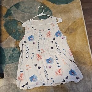 Women's Floral Sleeveless Blouse